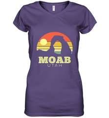 Moab Utah Vintage Sunset Arches Adventure Outdoors Women's V-Neck T-Shirt Women's V-Neck T-Shirt - belovedtshirt