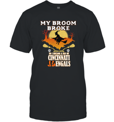 Broom Broke So I Became A fan of Cincinnati Bengals Halloween Costume Men's T-Shirt